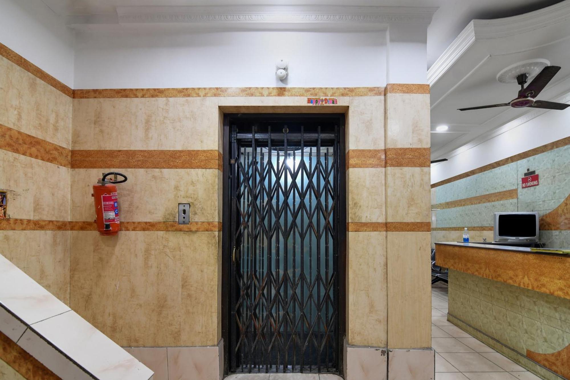 Hotel O Dinar Kalkutta Kültér fotó